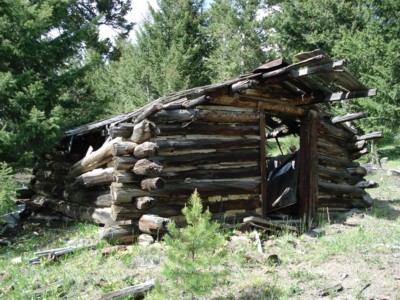 cabin at deer lodge